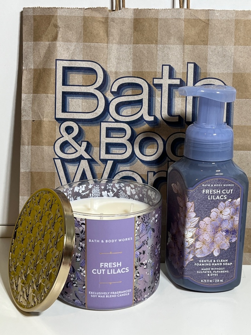 Bath & Body Works Fresh Cut Lilacs Bundle Candle + Foaming Soap NWT